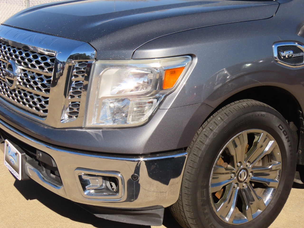 2017 Nissan Titan SV - 2