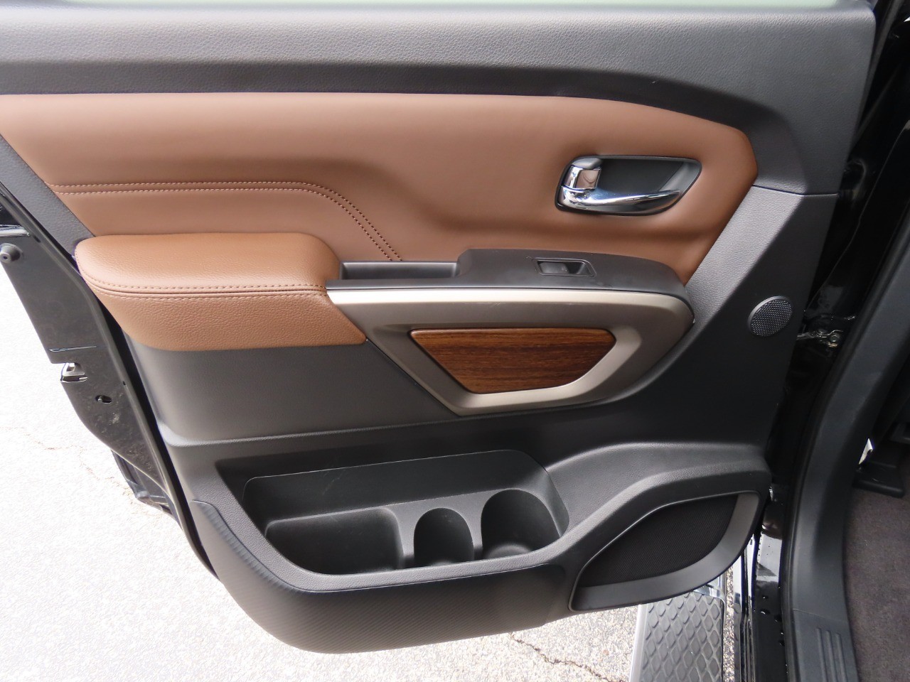 used 2021 Nissan Titan car, priced at $30,999