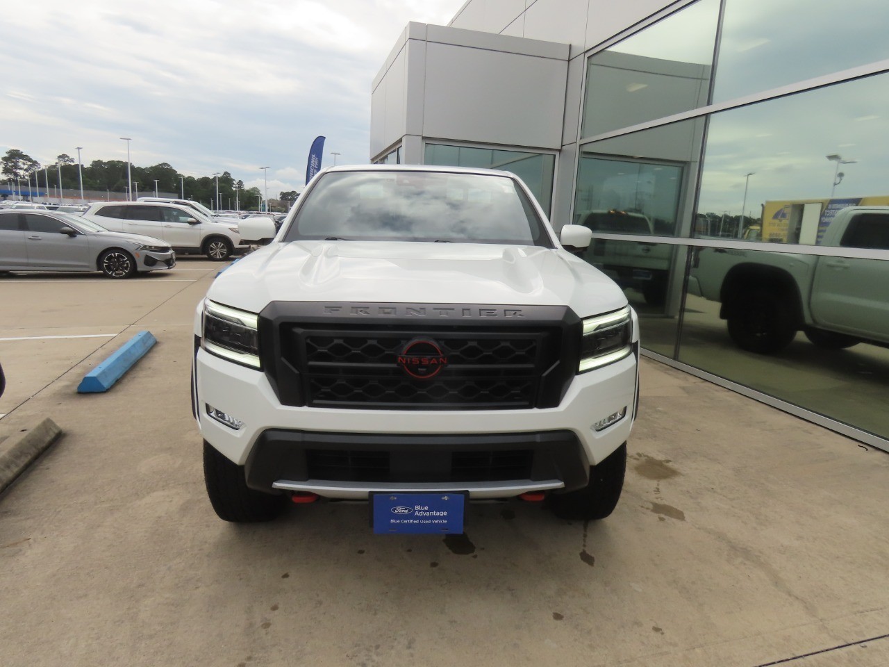 2023 Nissan Frontier PRO-4X - 4
