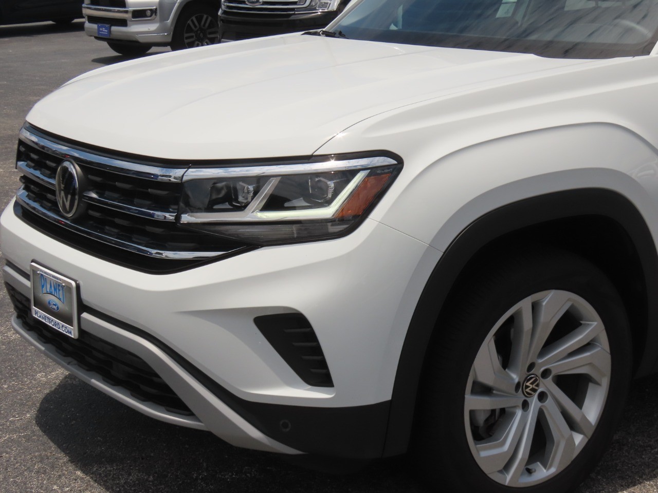 2023 Volkswagen Atlas 2.0T SE w/Technology - 2