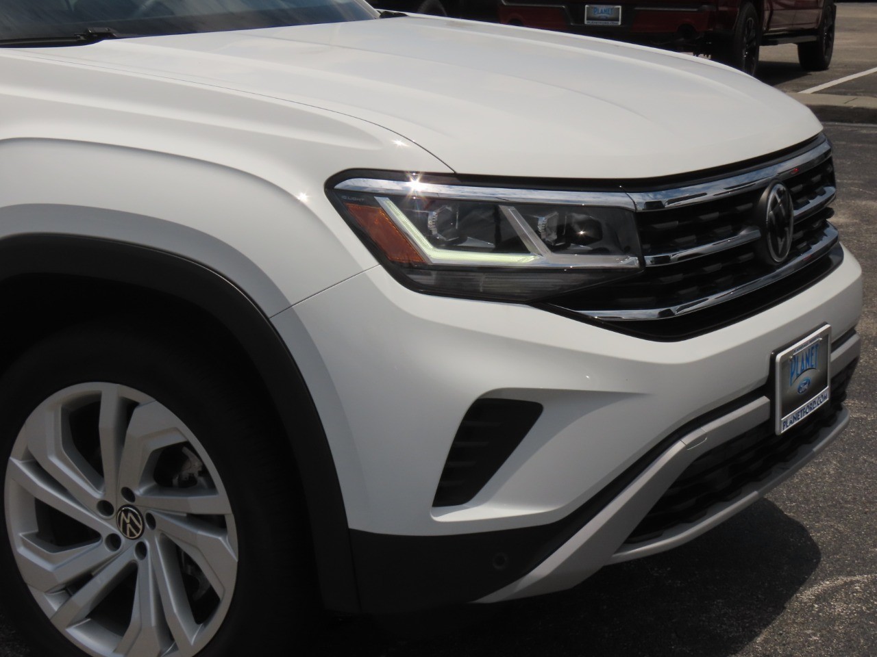 2023 Volkswagen Atlas 2.0T SE w/Technology - 4
