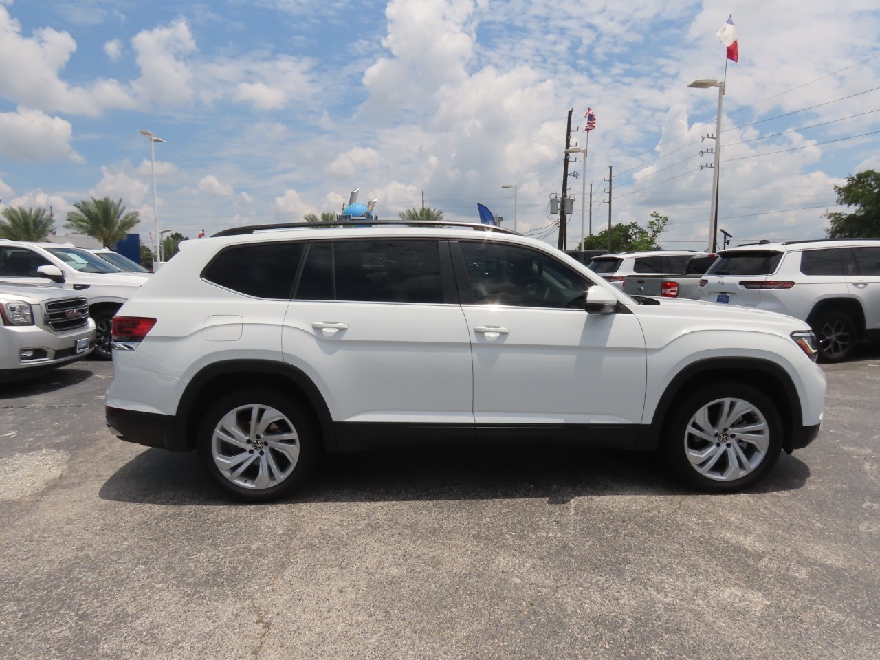 2023 Volkswagen Atlas 2.0T SE w/Technology - 7