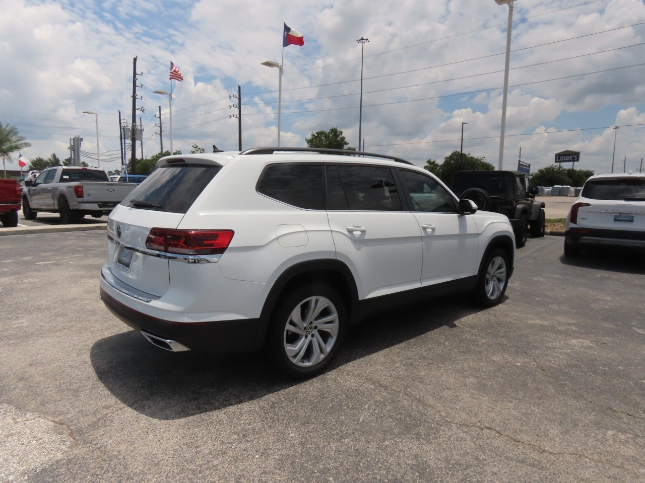 2023 Volkswagen Atlas 2.0T SE w/Technology - 8