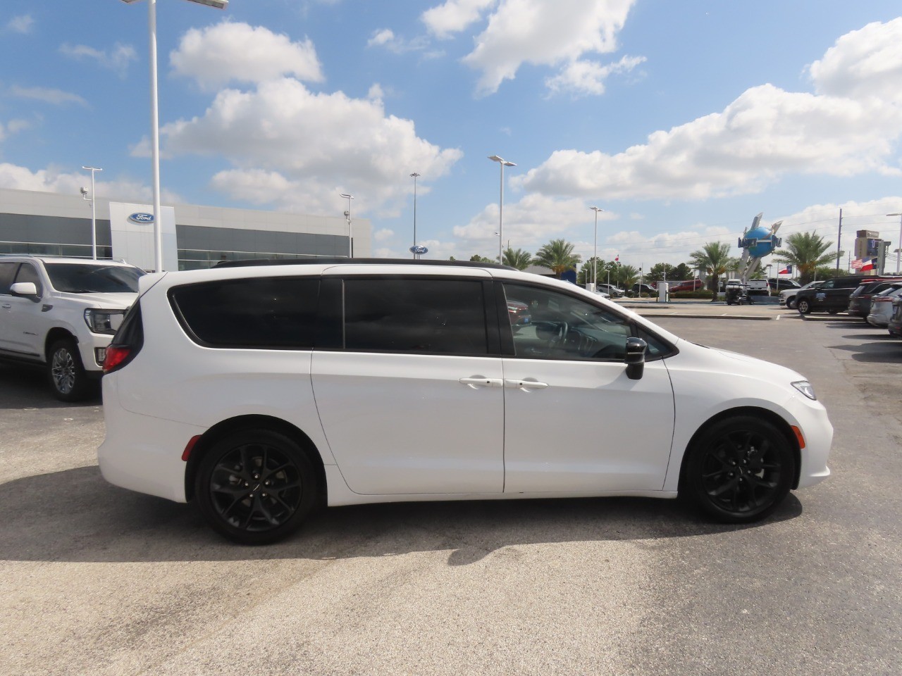 2025 Chrysler Pacifica Limited - 7