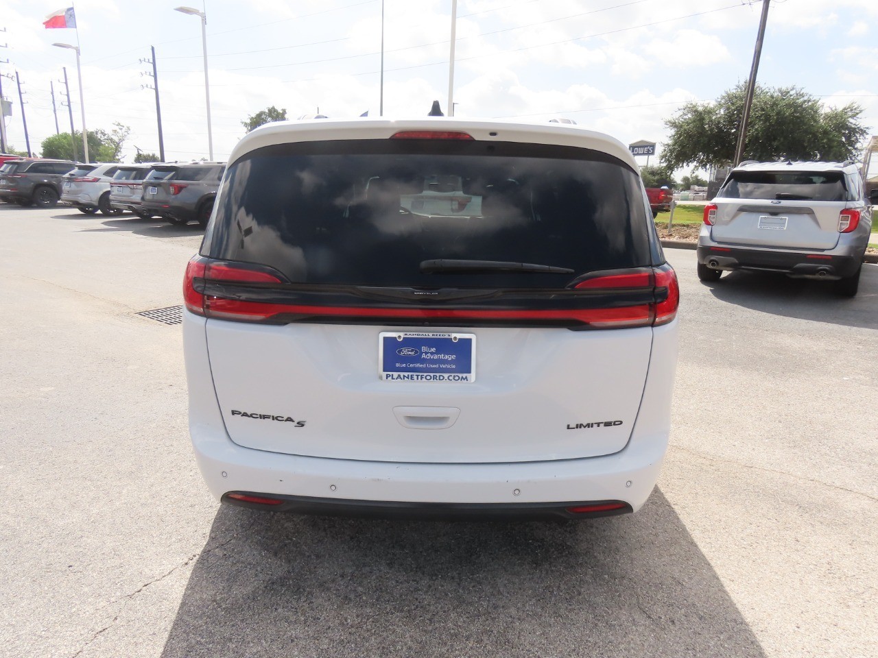 2025 Chrysler Pacifica Limited - 10