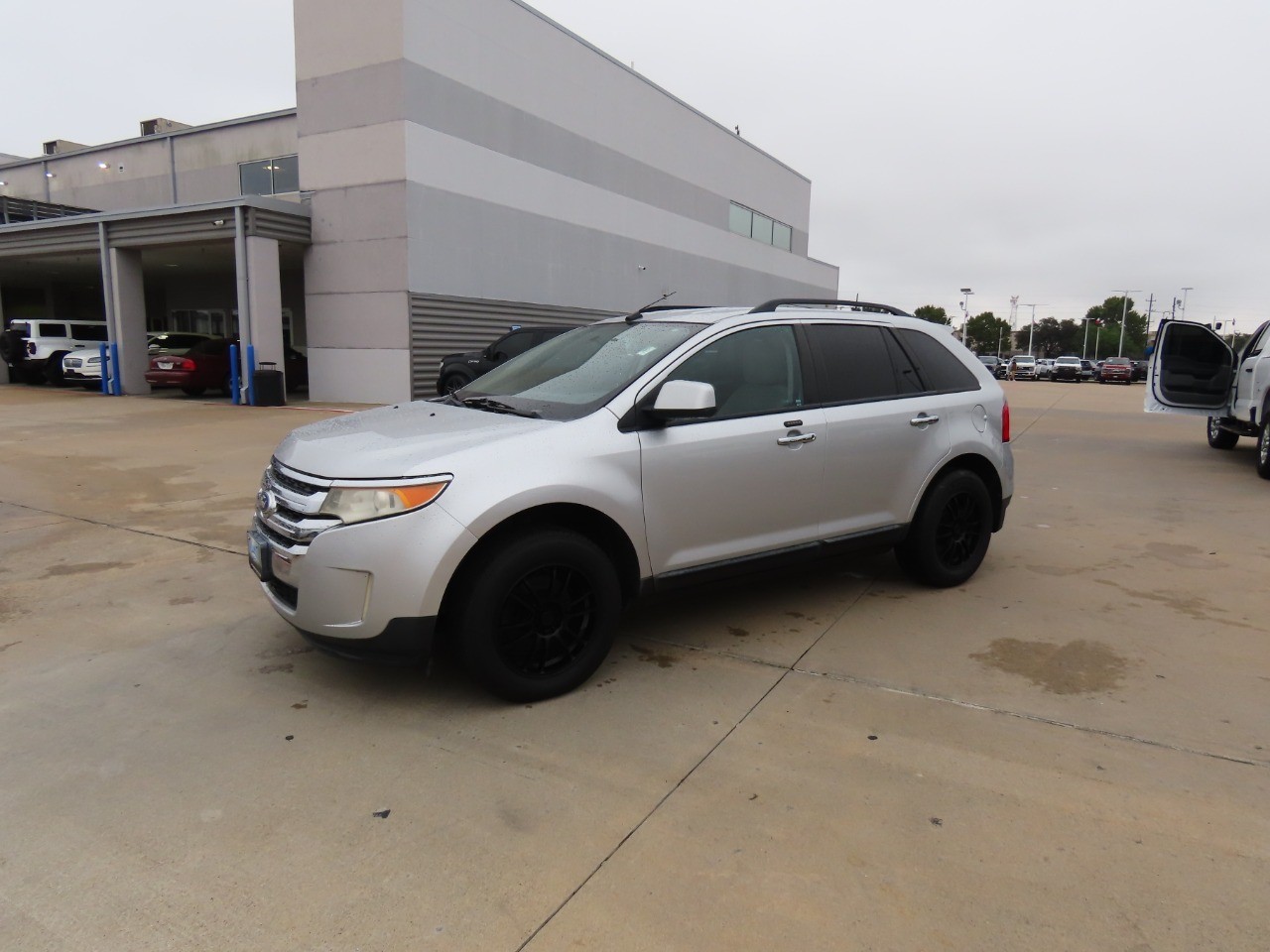 used 2011 Ford Edge car, priced at $7,999