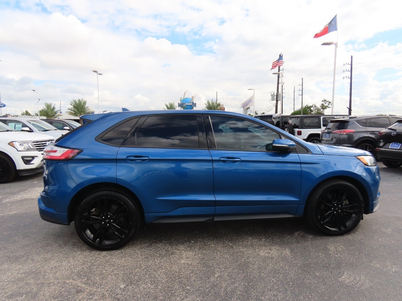 2019 Ford Edge ST - 9
