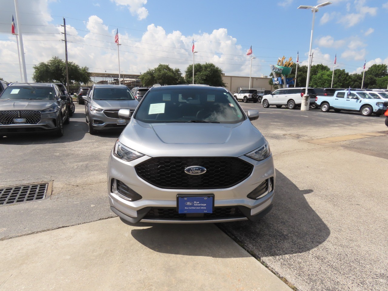 2023 Ford Edge ST-Line - 3
