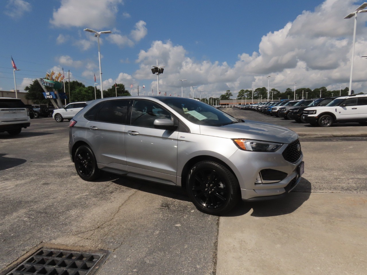 2023 Ford Edge ST-Line - 5