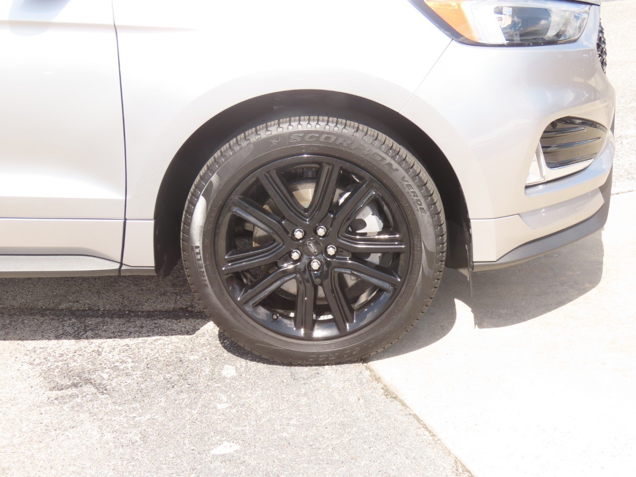 2023 Ford Edge ST-Line - 6