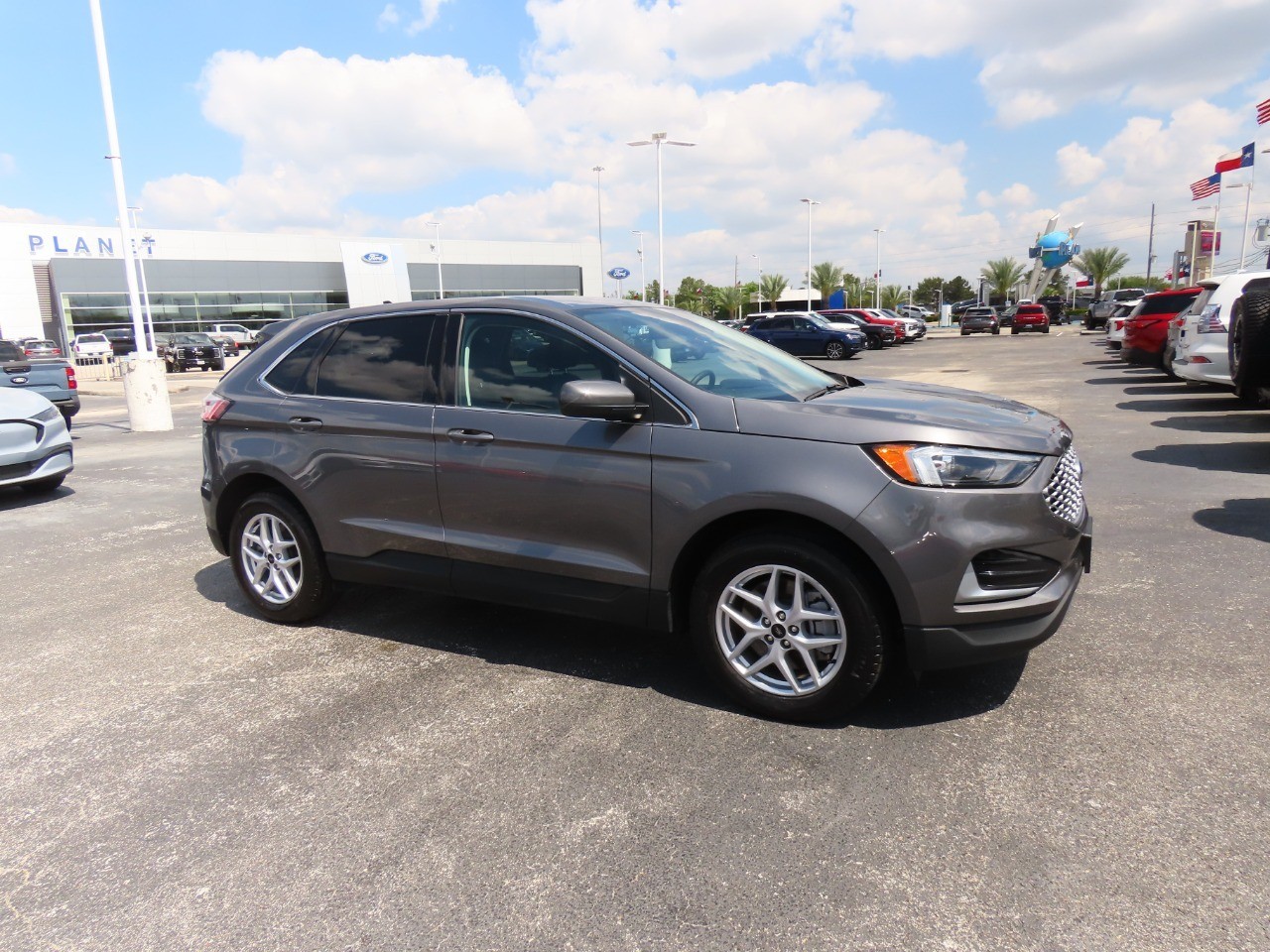 used 2024 Ford Edge car, priced at $26,999