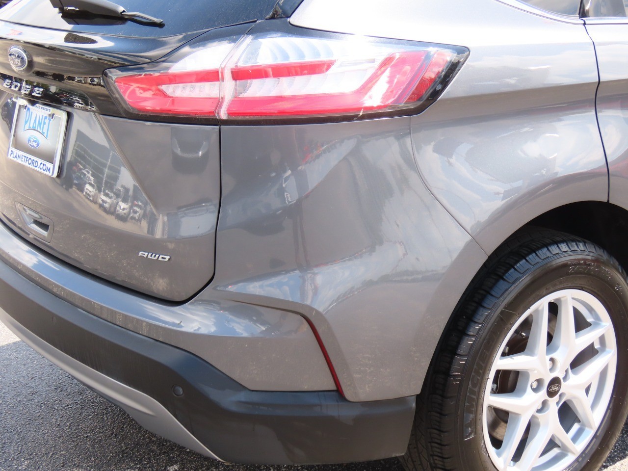 used 2024 Ford Edge car, priced at $26,999