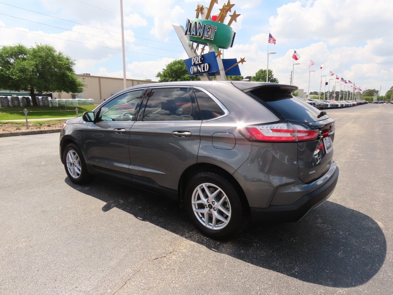 used 2024 Ford Edge car, priced at $26,999