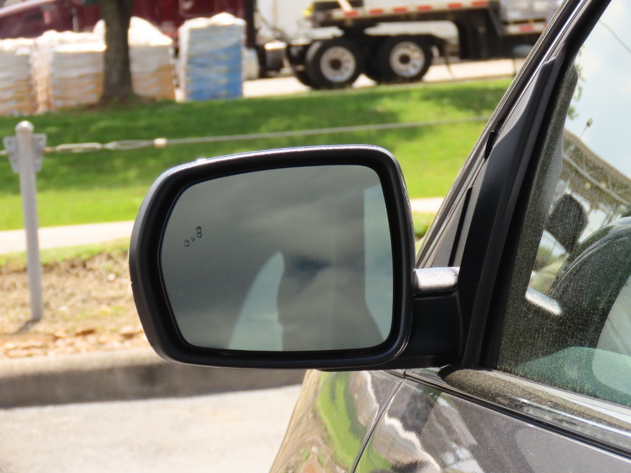 used 2024 Ford Edge car, priced at $26,999