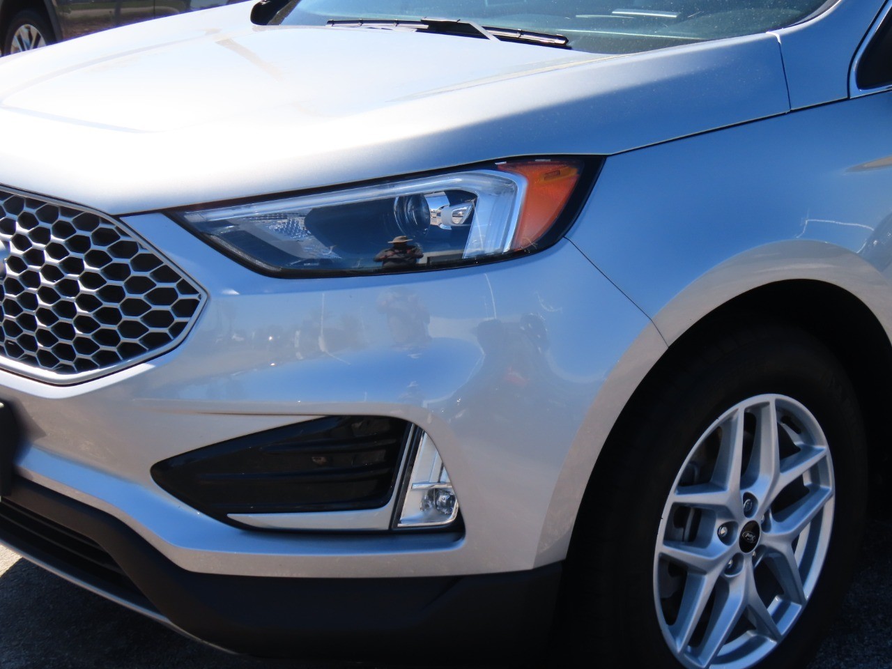 used 2024 Ford Edge car, priced at $28,999