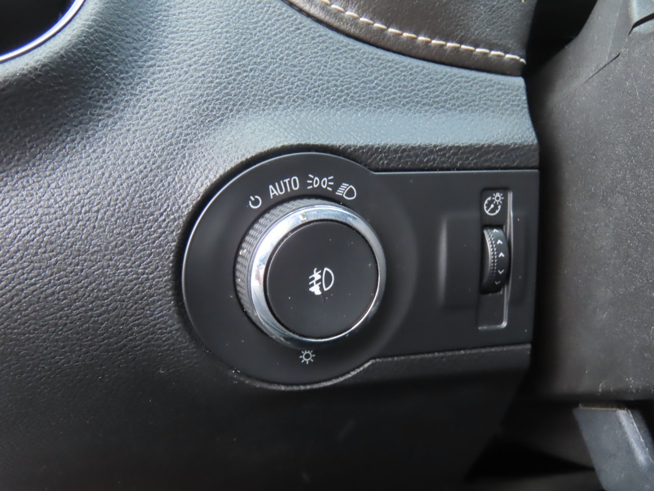 used 2014 Chevrolet Camaro car, priced at $15,999