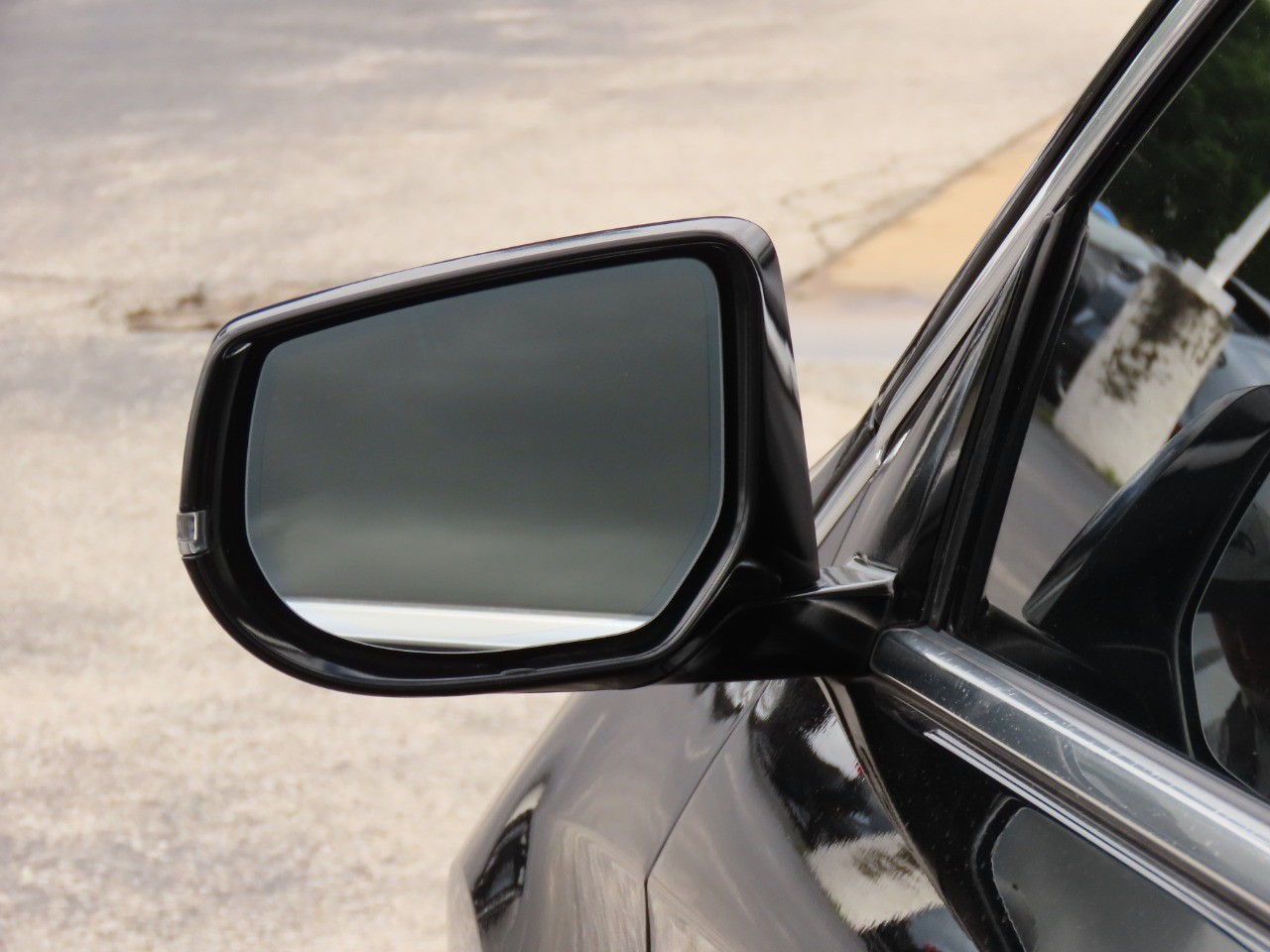 used 2015 Cadillac XTS car, priced at $16,999