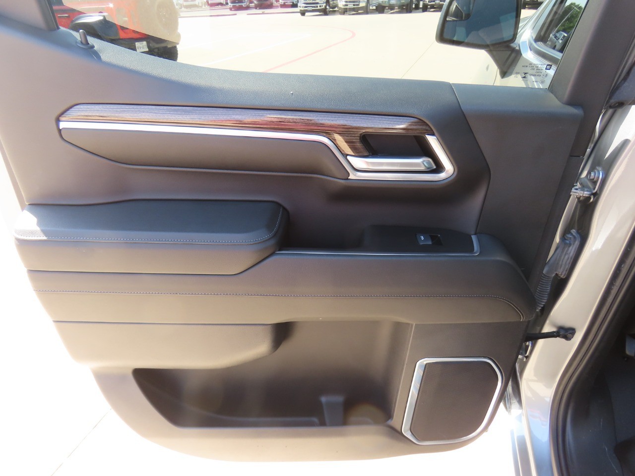 used 2024 Chevrolet Silverado 1500 car, priced at $39,999