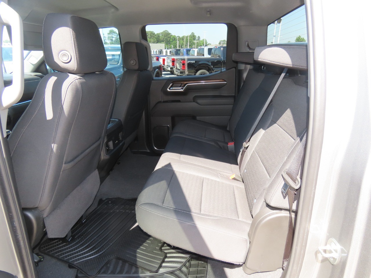 used 2024 Chevrolet Silverado 1500 car, priced at $39,999