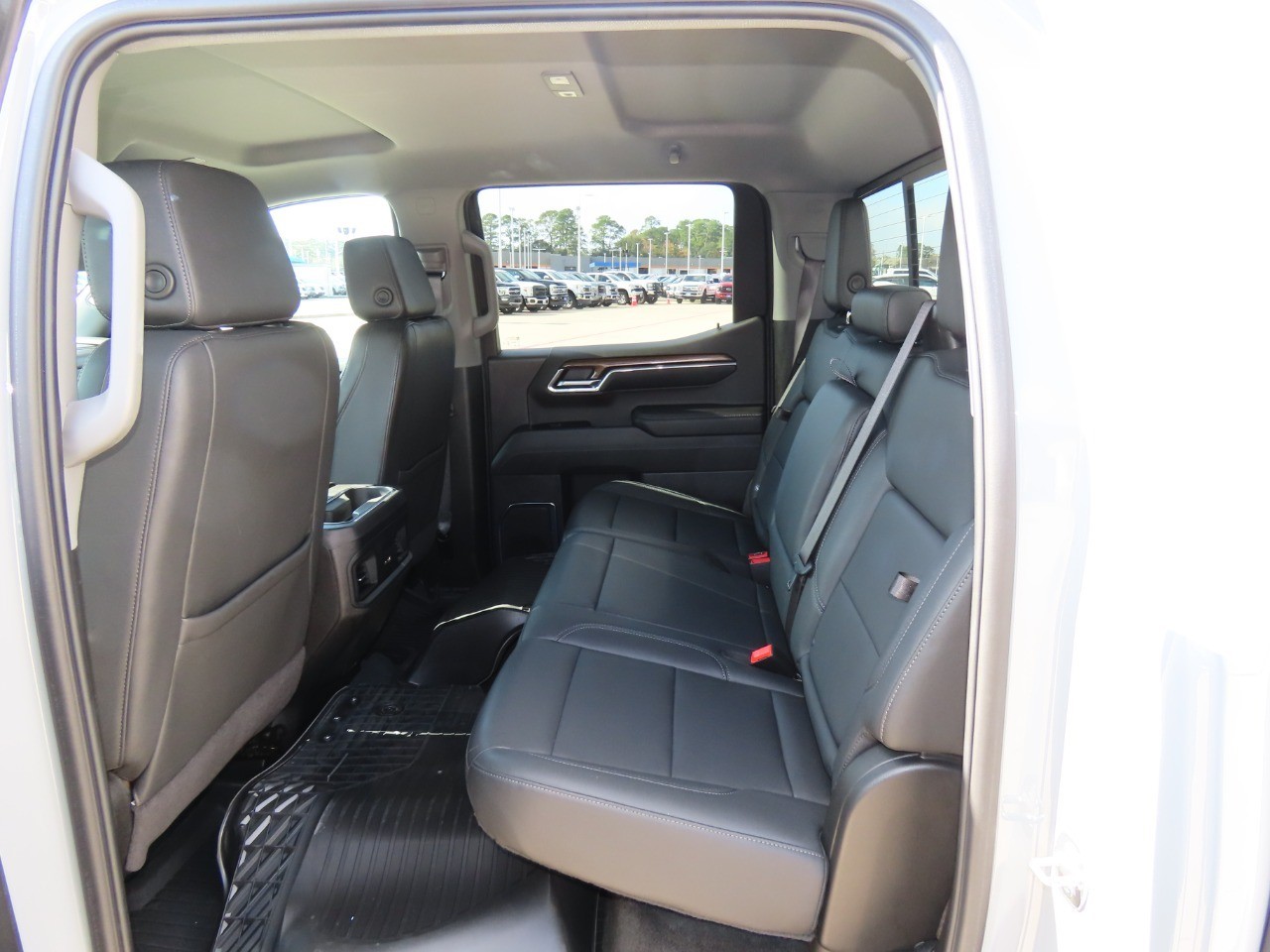 used 2024 Chevrolet Silverado 1500 car, priced at $39,999