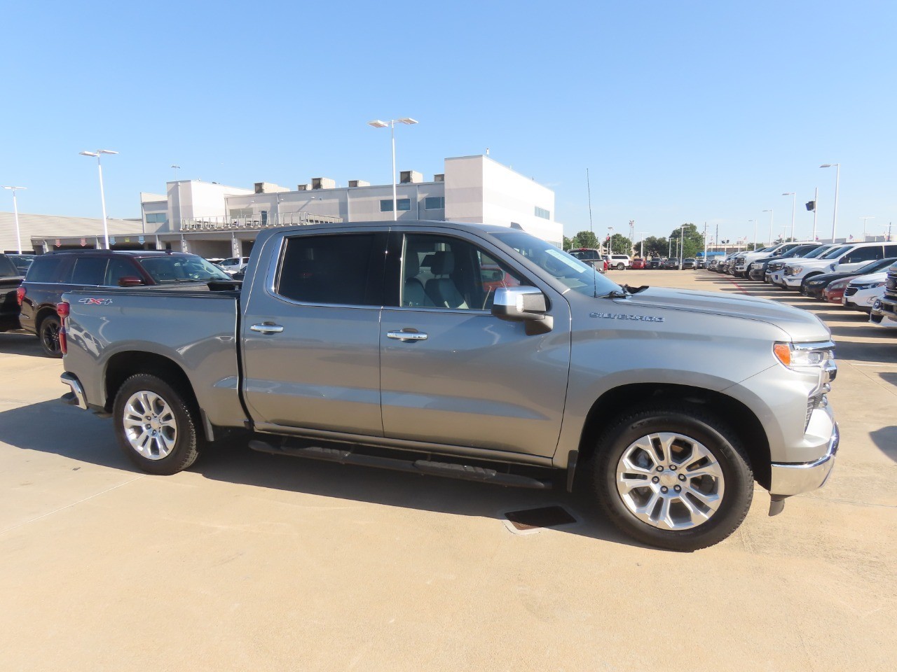 2024 Chevrolet Silverado 1500 LTZ - 5
