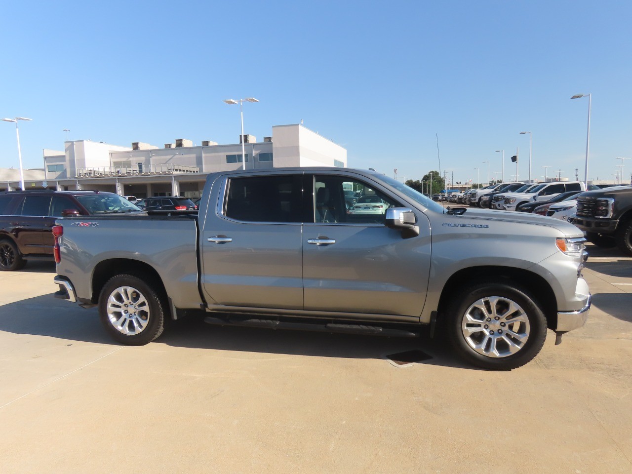 2024 Chevrolet Silverado 1500 LTZ - 7