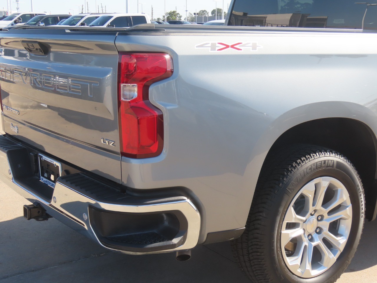 2024 Chevrolet Silverado 1500 LTZ - 9