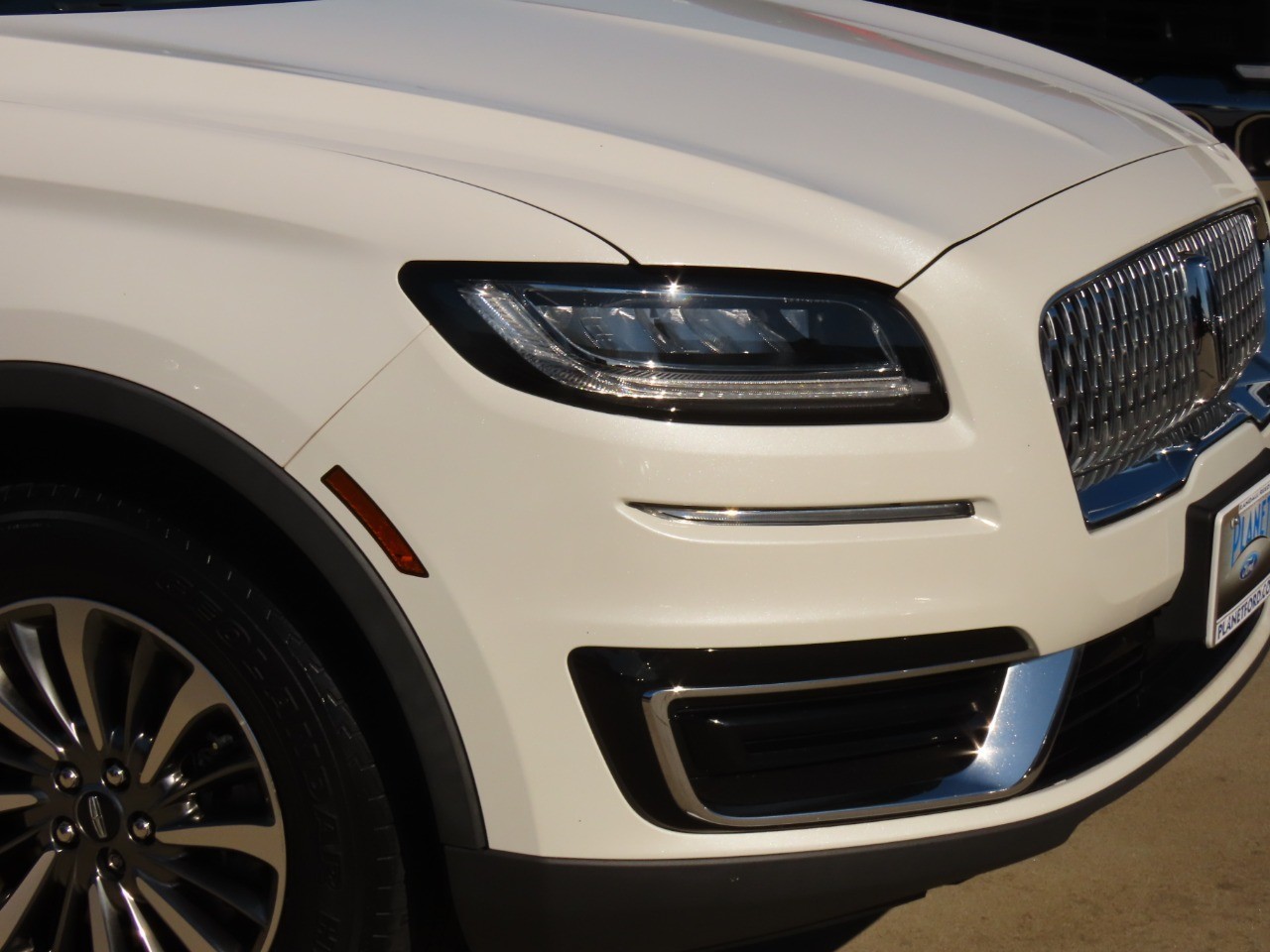 2020 Lincoln Nautilus Standard - 5