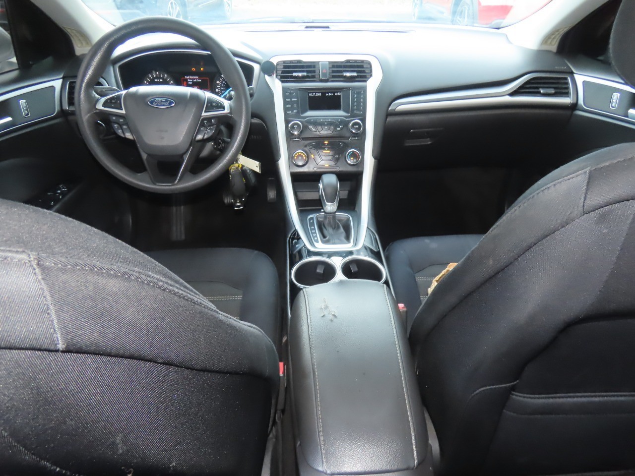 2014 Ford Fusion photo 23 of 30