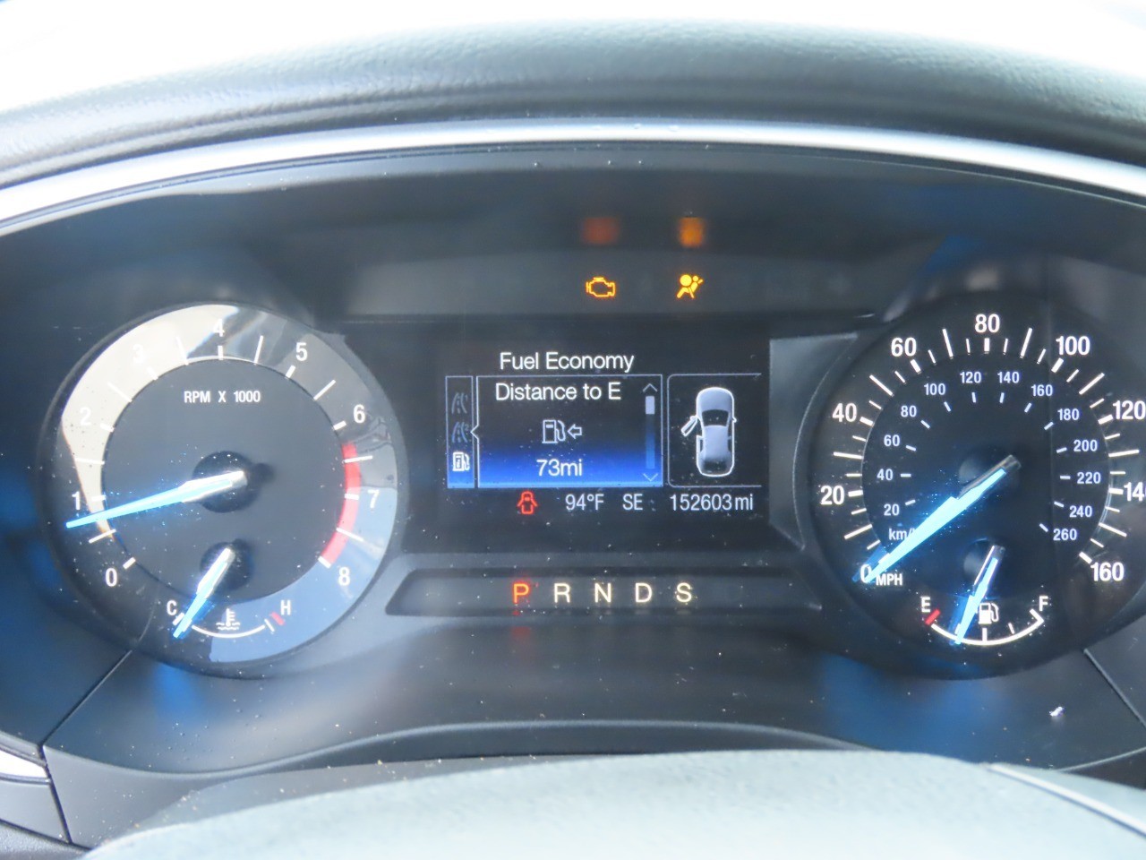2014 Ford Fusion photo 28 of 30