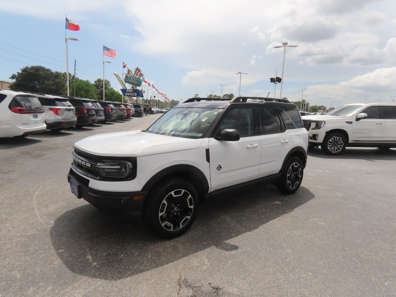2024 Ford Bronco Sport Outer Banks Oxford White at Planet Ford
