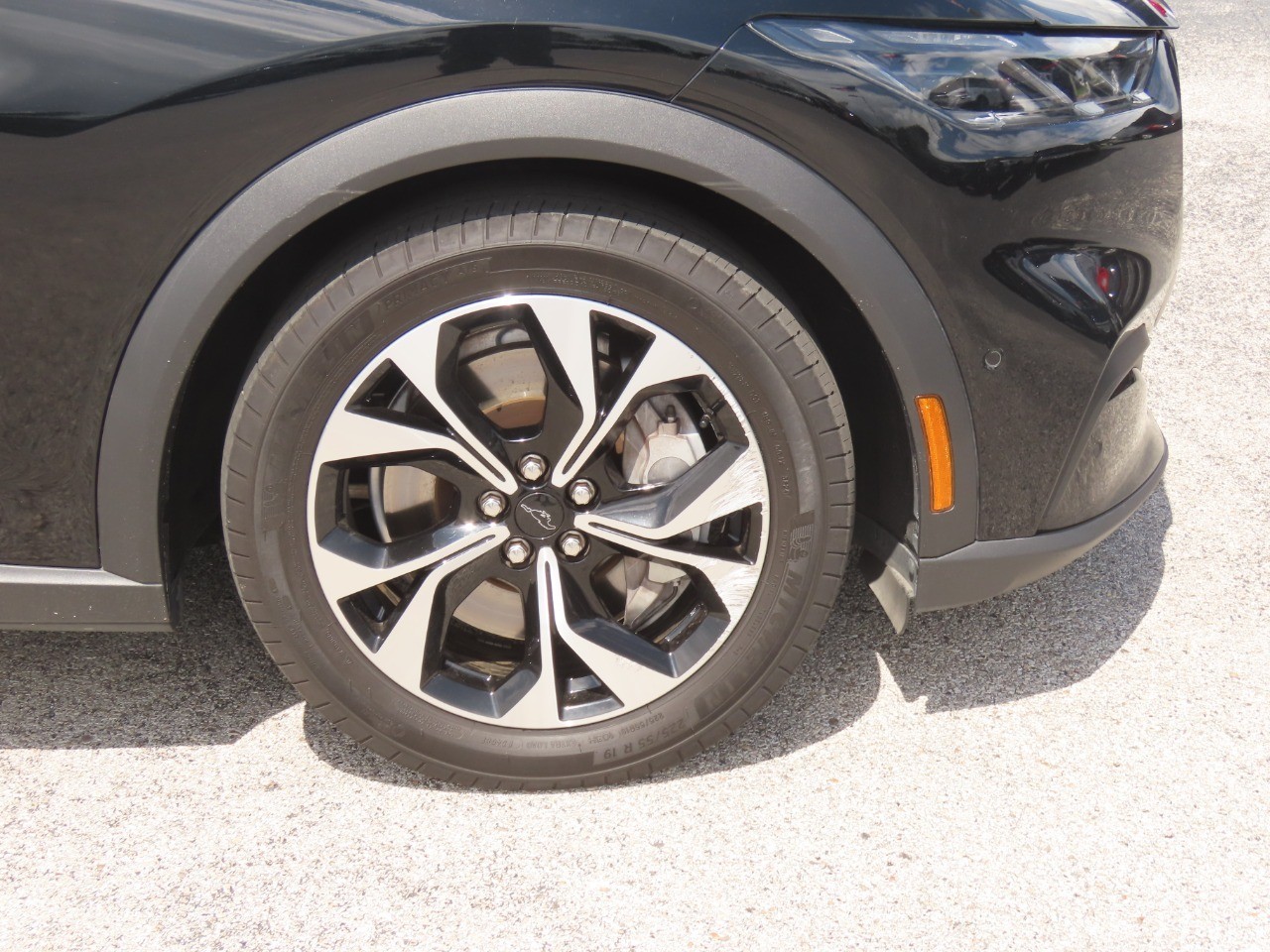 2024 Ford Mustang Mach-E Select - 8