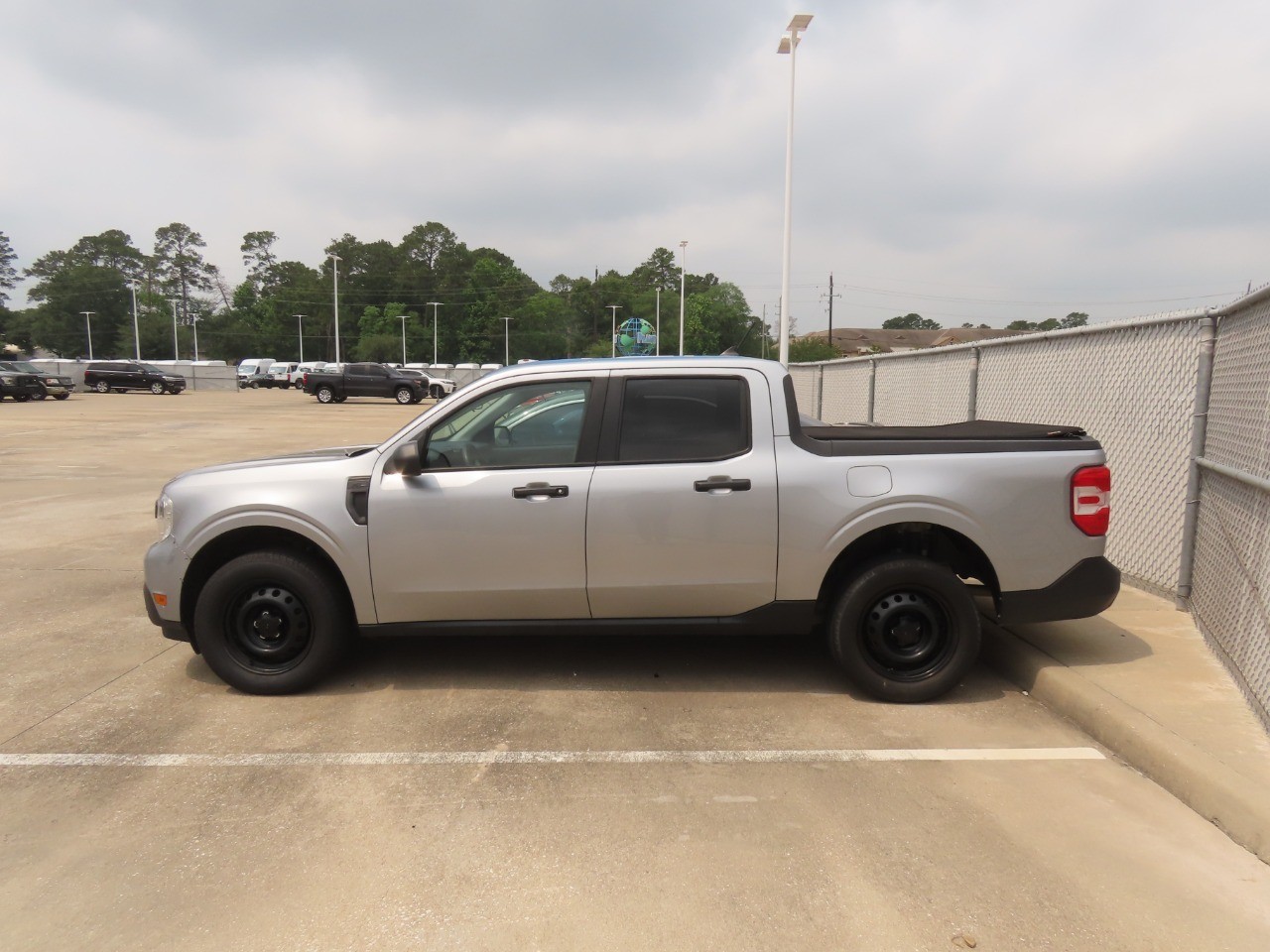 2023 Ford Maverick XL - 6