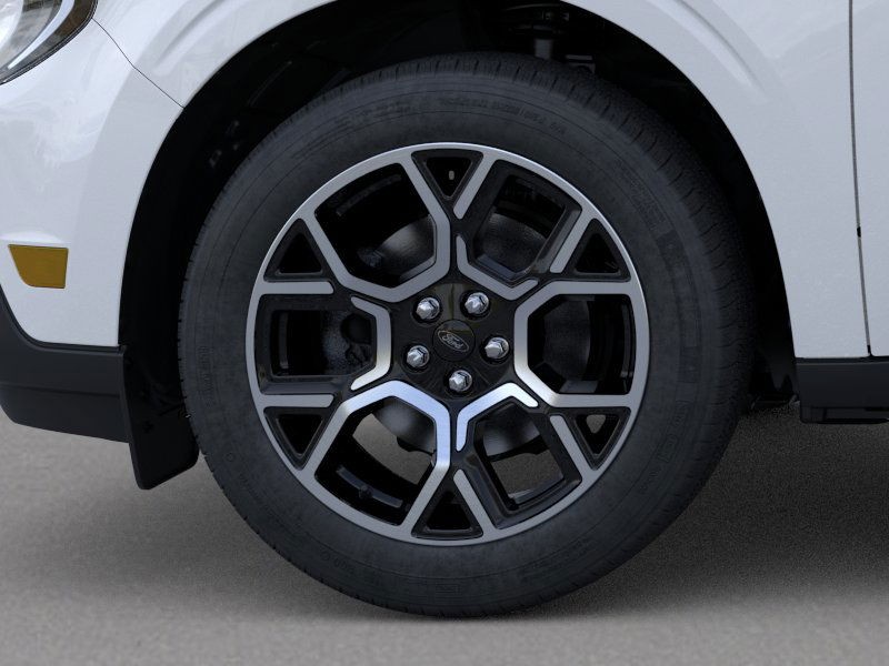 2025 Ford Maverick LARIAT Oxford White at Planet Ford