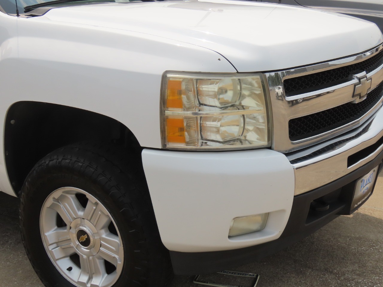 2011 Chevrolet Silverado 1500 LT - 2