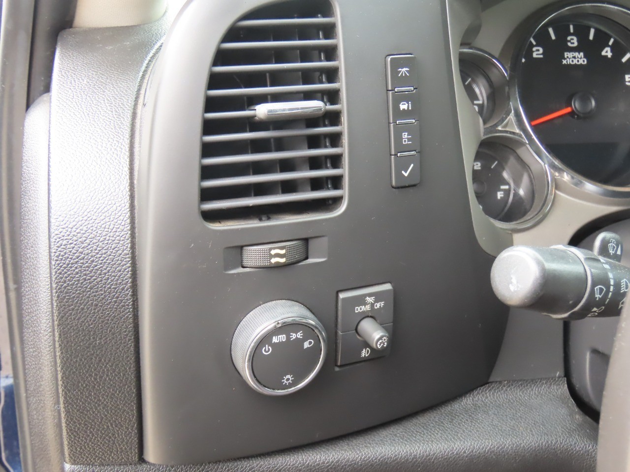 used 2011 Chevrolet Silverado 1500 car, priced at $8,999