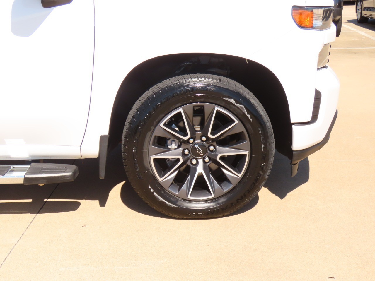 2020 Chevrolet Silverado 1500 Custom - 8