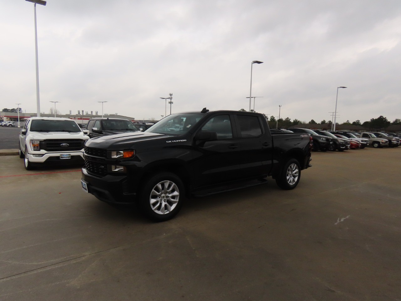 used 2022 Chevrolet Silverado 1500 LTD car, priced at $28,999