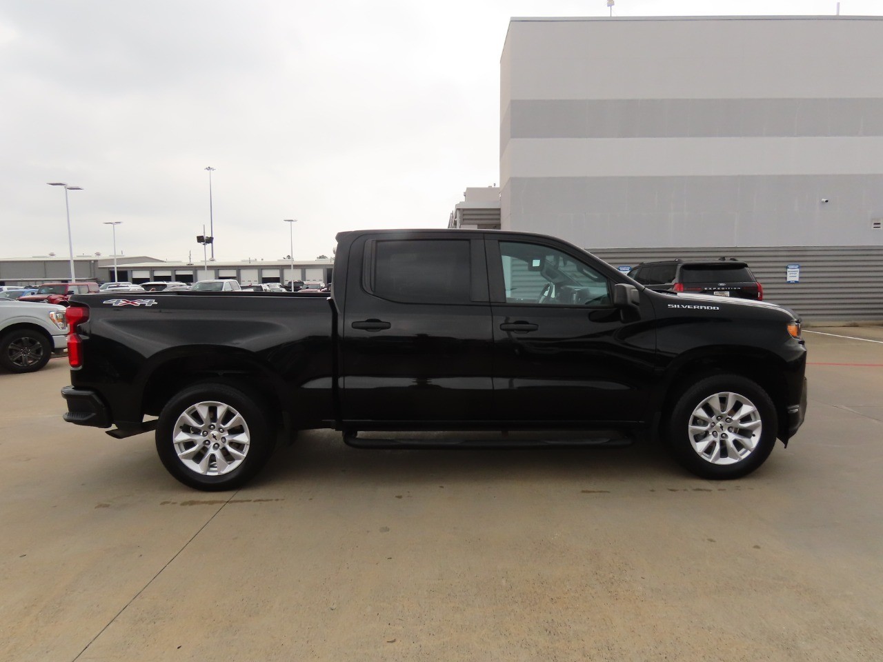 used 2022 Chevrolet Silverado 1500 LTD car, priced at $28,999