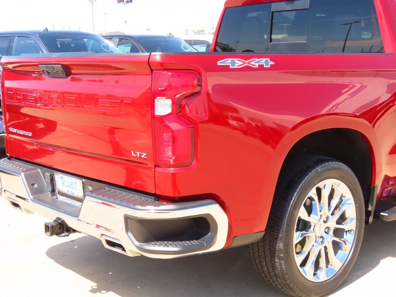 2023 Chevrolet Silverado 1500 LTZ - 11