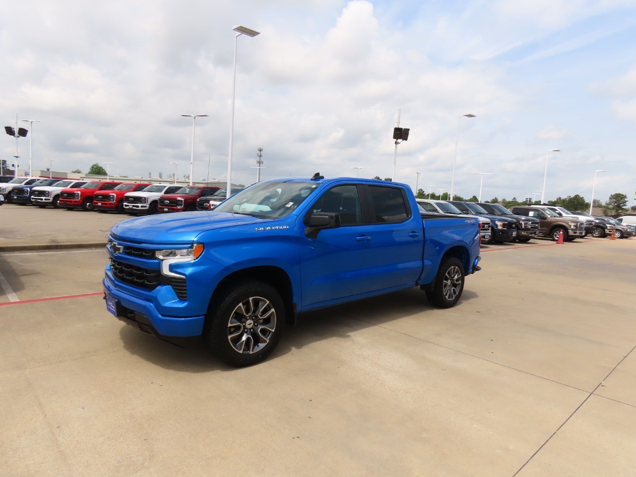 used 2025 Chevrolet Silverado 1500 car, priced at $47,999