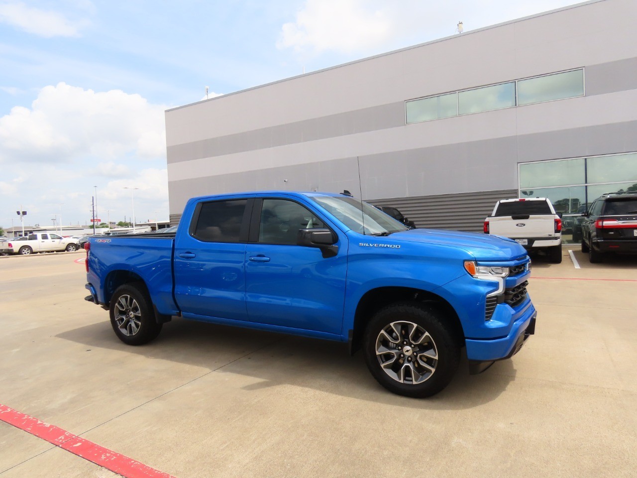 used 2025 Chevrolet Silverado 1500 car, priced at $47,999