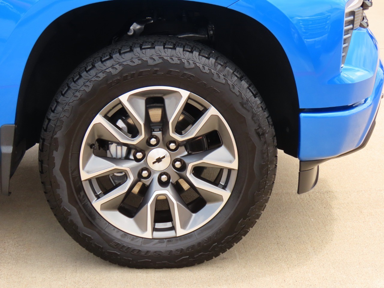 used 2025 Chevrolet Silverado 1500 car, priced at $47,999