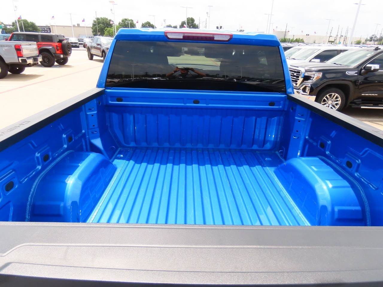used 2025 Chevrolet Silverado 1500 car, priced at $47,999