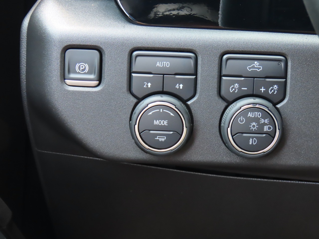 used 2025 Chevrolet Silverado 1500 car, priced at $47,999