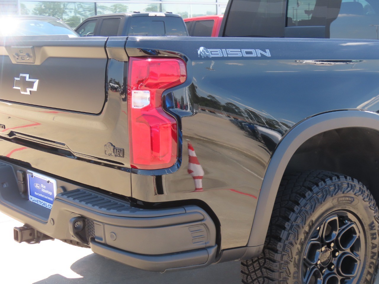 2026 Chevrolet Silverado 1500 ZR2 - 9