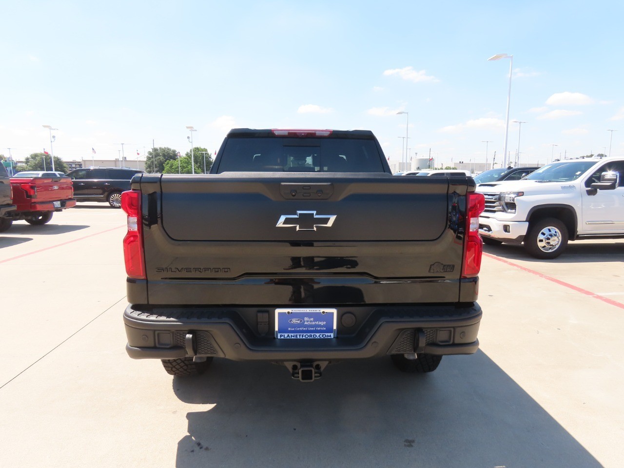 2026 Chevrolet Silverado 1500 ZR2 - 10