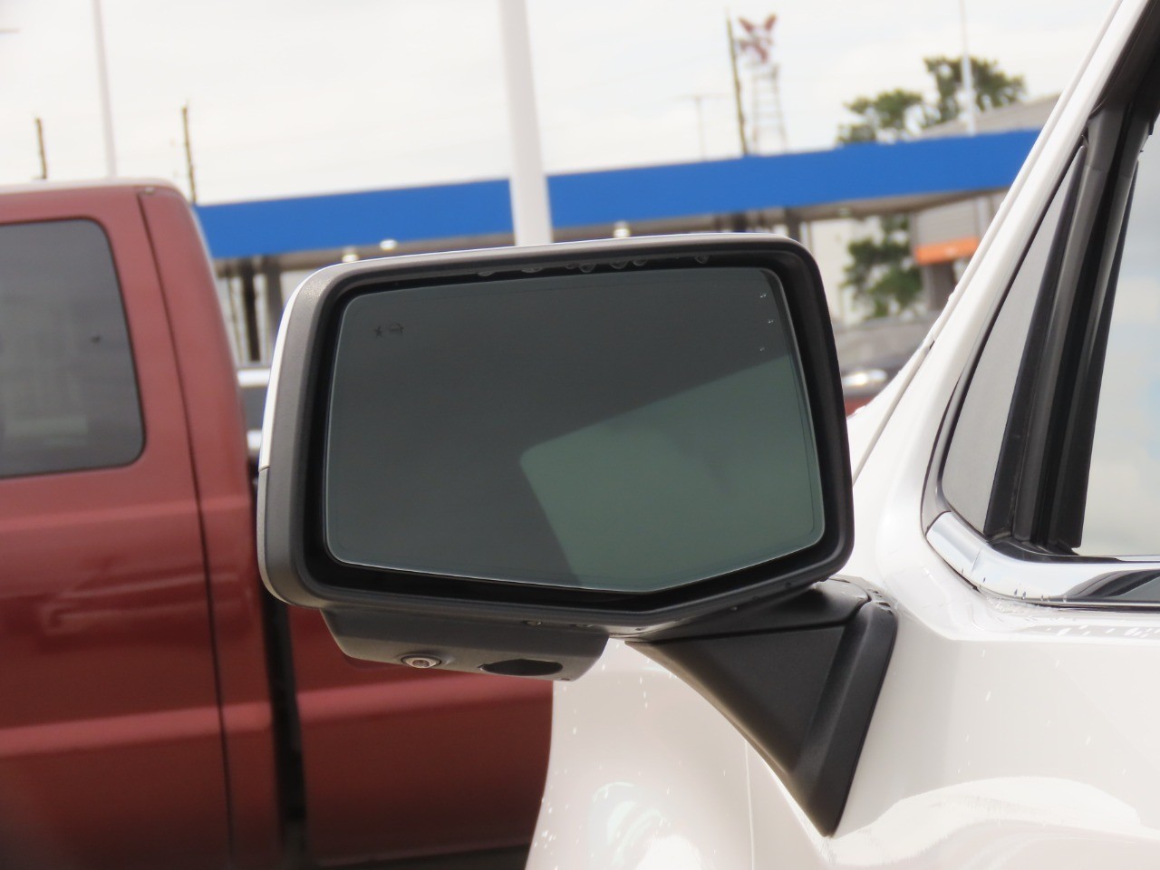 used 2020 Chevrolet Silverado 1500 car, priced at $30,999