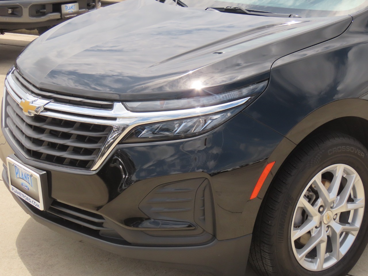 2024 Chevrolet Equinox LS - 2