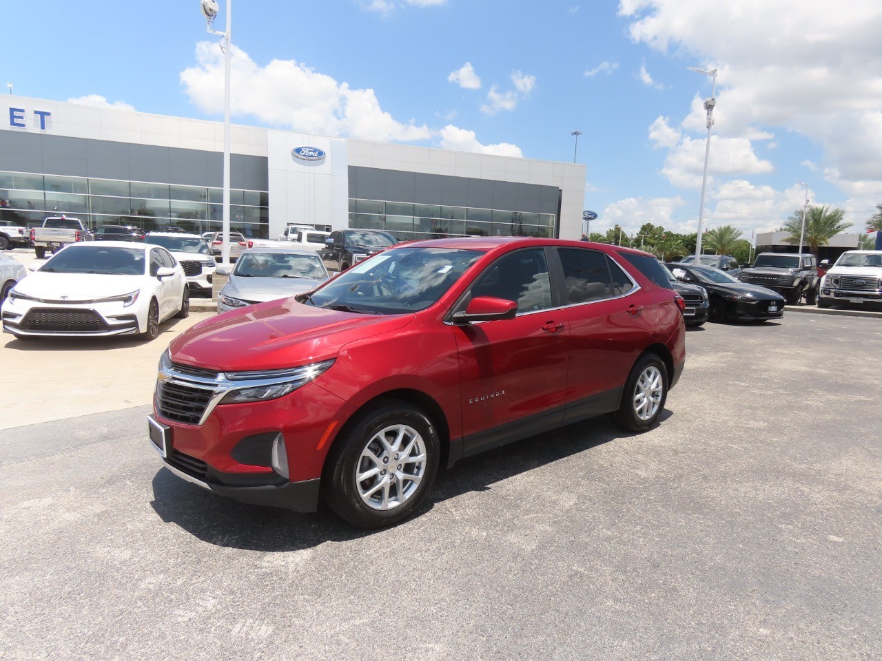 2022 Chevrolet Equinox LT - 1